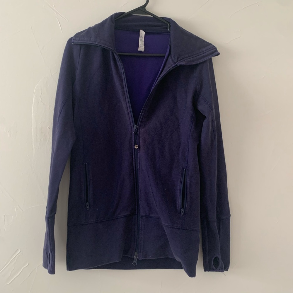 Lululemon jacket. Purple full zip size 6